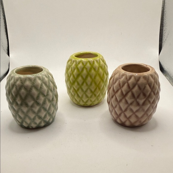 None Other - Set of 3 Textured Ceramic Vases - Green, Yellow, Pink